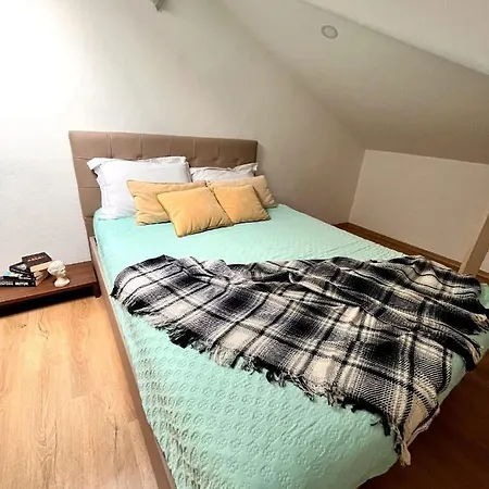 홈스테이 Loft For 4 People